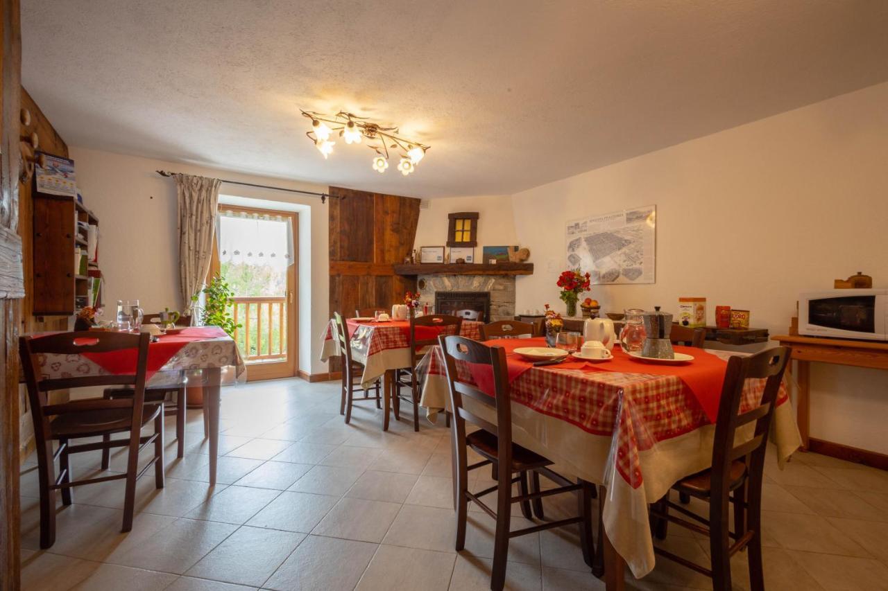 Eco Dimora Baltea - Affittacamere Al Verde Villaggio Di Rumiod เซนต์ ปิแอร์ ภายนอก รูปภาพ